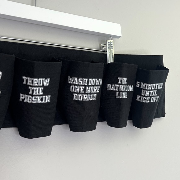 NWOT Wembley Quick Draw Sixer Beer Belt Holder with Opener - Picture 3 of 7